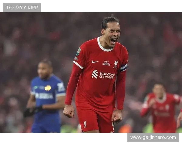 范戴克膝伤后遗症加重，利物浦防线竞争力增强需应对新挑战