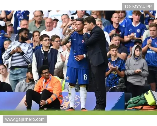 组织型中场模板：恩佐如何掌控比赛节奏