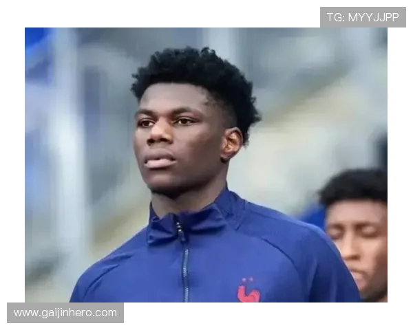 奥雷利安·楚阿梅尼18岁欧联杯首秀解析