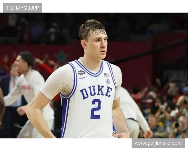 库珀·弗拉格突破创造机会提升持球进攻效率明显